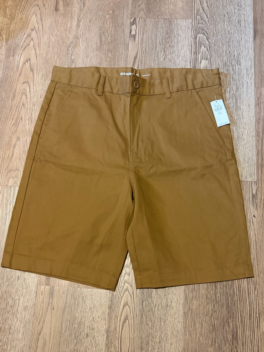 Old Navy Youth Flat Front Chino Shorts in Camel Brown - Size 14 Plus